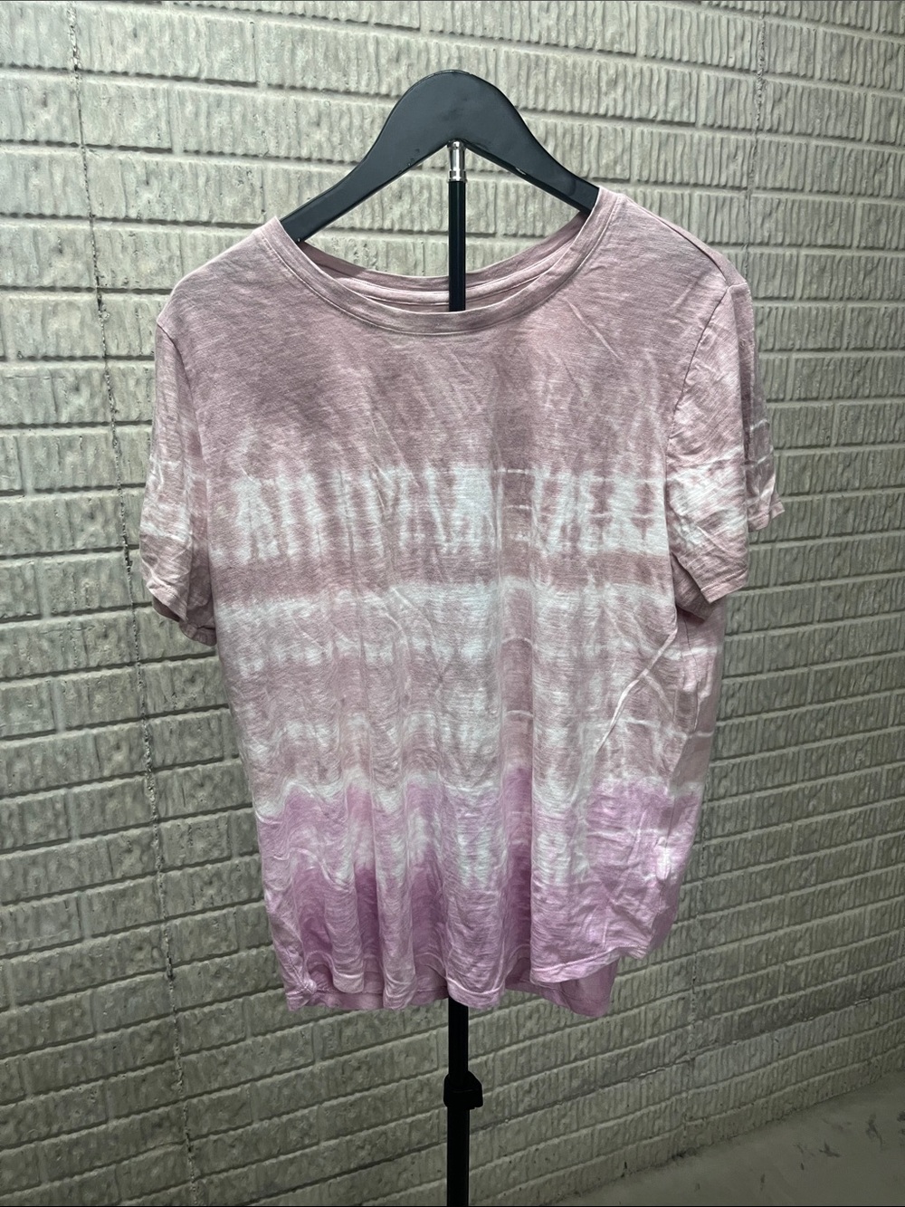 Old Navy Rose and White Tie-Dye Short Sleeve Tee